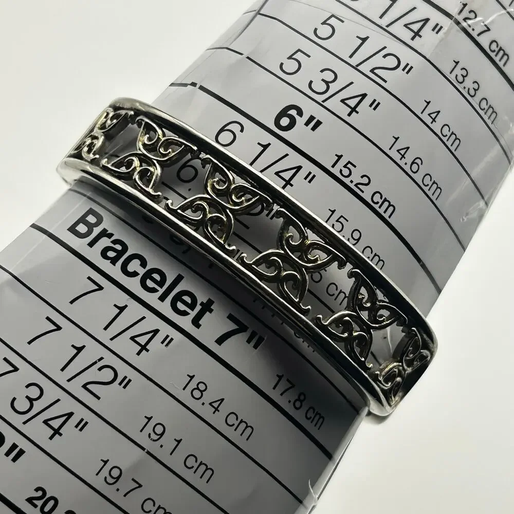 Embassy by Gruen Mother Pearl Women’s Quartz Watch Working